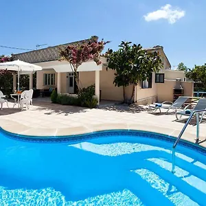 villa-rosales.allmallorcahotels.com/