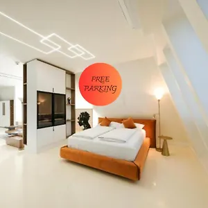  Hotel Ned